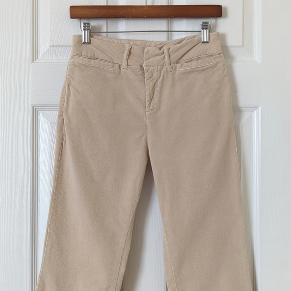 BDG Urban Outfitters Classic Pinwale Corduroy High Waisted Bootcut Pants Cream 2 - Picture 2 of 13